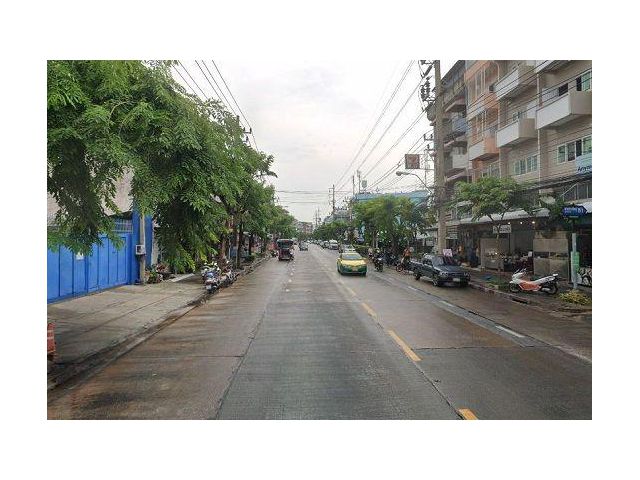 ขายอพาร์ทเม้นท์ ติดสาธุประดิษฐ์ ใกล้ King's College International School