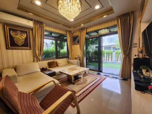 ให้เช่า บ้านเดี่ยว Perfect Place สุขุมวิท 77 สุวรรณภูมิ แบบ 4 ห้องนอน 215 ตรม สไตล์โมเดิร์น ทิศเหนือ : SL23R-002