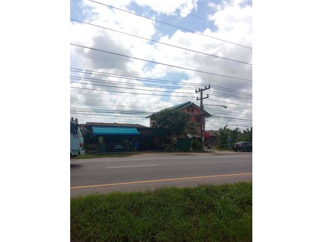 ขายที่ดิน พร้อมบ้าน
