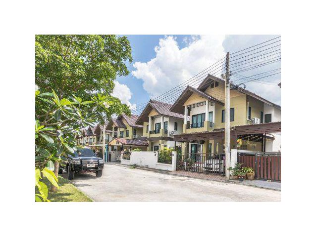 ขายบ้านแฝด 39.16 ตร.ว หมู่บ้านสมถวิล2 ต.หนองปลาไหล อ.บางละมุง จ.ชลบุรี
