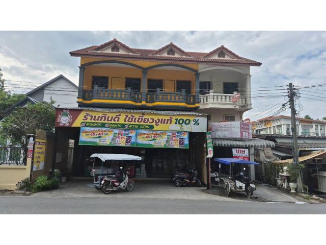 อาคารพาณิชย์ทำเลทอง @หน้าตลาดแม่ริมพลาซ่า