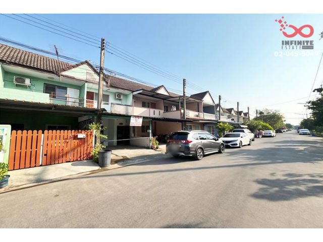 ขายทาวน์เฮ้าส์ 2 ชั้น 16 ตร.ว. ม.เกษมทรัพย์ ลำลูกกา คลอง 1 ปทุมธานี