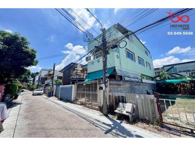 ขายบ้านเดี่ยว 3 ชั้น 20 ตร.ว.ซอยลาดพร้าว 80 วังทองหลาง ขายถูก ใกล้ทางด่วนรามอินทรา–อาจณรงค์