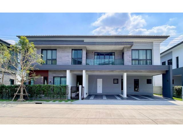 PK806ให้เช่าTHECITYบางนา(new project)บ้านใหญ่สุด สุดหรูถนนเมน️ราคาเช่า 229,000ต่อเดือนจุดเด่นตำแหน่งแปลง อยู่ถนนเมน ใก