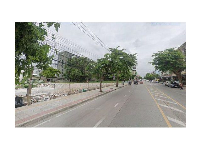 ขายที่ดินเปล่า เหมาะทำคอนโด หลัง Central บางนา