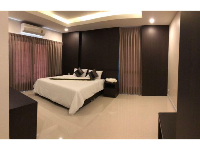 For Rent | Pool Villa at The Ville Jomtien, Pattaya (S03-2695 )