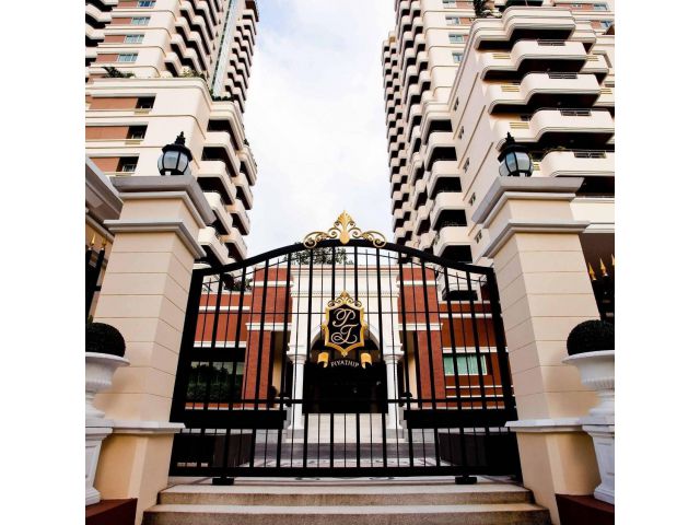Penthouse duplex for rent, 22nd-23rd floor, Piyathip Place