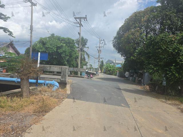 L260129 | ขายที่ดินเปล่าถมแล้ว ต.ไร่ขิง อ.สามพราน จ.นครปฐม ขนาด 2 งาน ทำเลดี เหมาะสำหรับสร้างบ้านพักอาศัย โกดัง หรือเก็บ