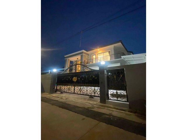 ให้เช่าบ้านเดี่ยว 2 ชั้น 330 ตรม. สุขุมวิท 77 (อ่อนนุช 46) พร้อมสระว่ายน้ำส่วนตัว เฟอร์ครบ พร้อมเข้าอยู่