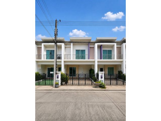 ขายทาวน์โฮม 2 ชั้น หมู่บ้านพฤกษาทาวน์เน็กซ์ บ้านรีโนเวทใหม่ ทำเลดี