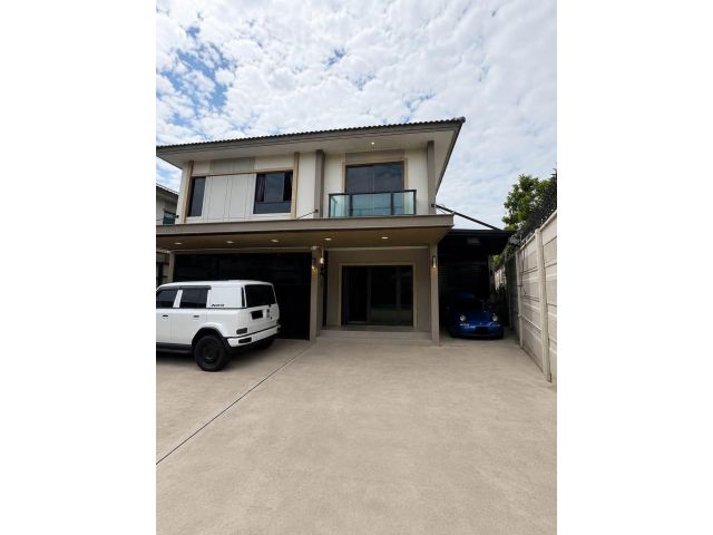 ปล่อยเช่าบ้านเดี่ยว2ชั้น ม.ภัสสร บางนา–วงแหวน (สุขาภิบาล 2) บ้านแปลงมุม