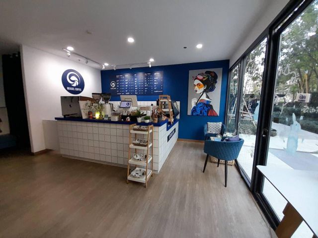 ขายด่วน shop ร้านกาแฟ + อุปกรณ์ทั้งหมด ชั้น 1 คอนโดไอดิโอ นิว พระราม 9 (N.899)