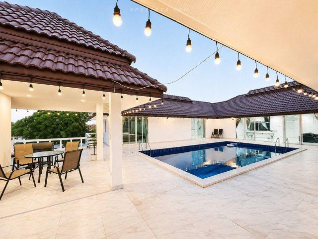 ขาย Luxury Pool Villa ใกล้โรงเรียนนานาชาติ Tara Pattana | 9 ห้องนอน | บริษัทไทย #9P-17018
