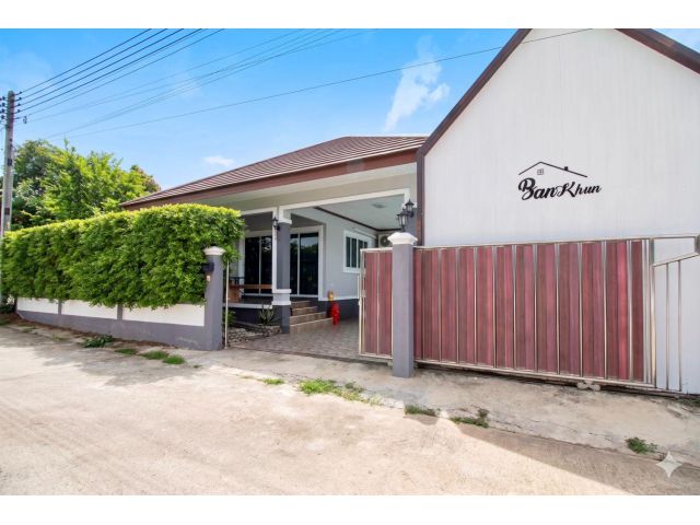 ขายบ้าน Pool Villa 72 ตร.วา ตกแต่งพร้อมอยู่ เฟอร์ครบ พลูตาหลวง สัตหีบ ใกล้อู่ตะเภา-บางเสร่