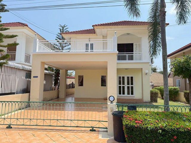 Sinthavee Garden 1, Ban Chang *** House for Rent ***