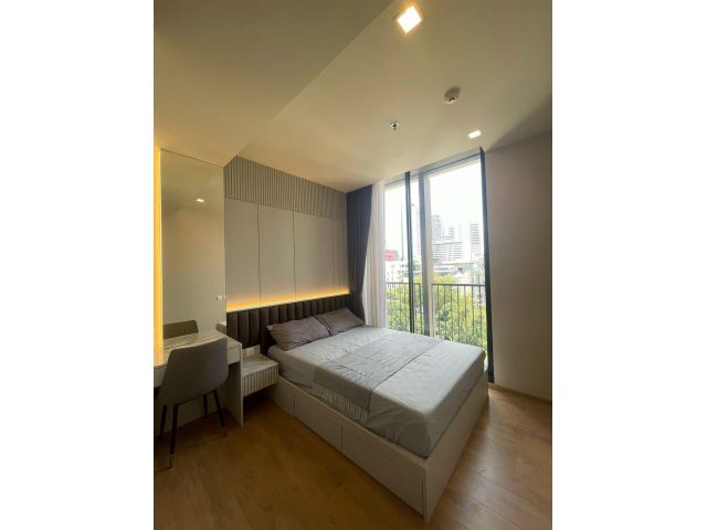 ขายคอนโด Noble Around Sukhumvit 33 ชั้น 6 ห้องมุม เฟอร์ครบ พร้อมเข้าอยู่ ใกล้ BTS พร้อมพงษ์ ซ.ตรงข้าม EmSphere
