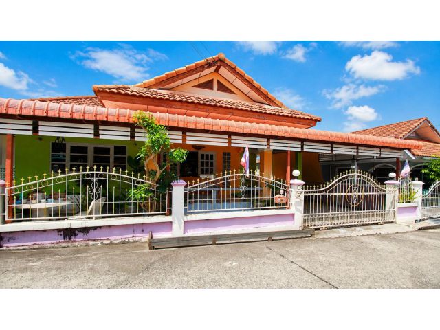 ลดราคาเหลือ 1.99 ล้าน!บ้านเดี่ยว 61 ตร.วา หมู่บ้านราชนุช14 ติดถนนสุขุมวิท ใกล้โรบินสัน บ้านฉาง ระยอง