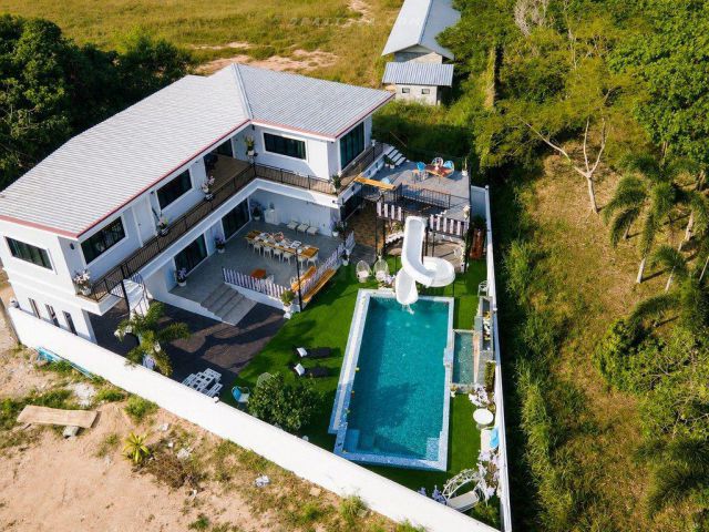 ขาย Luxury Pool Villa พร้อมผู้เช่า | ห้วยใหญ่ พัทยา | รายได้ค่าเช่า 100,000 บาท/เดือน #9P-17023