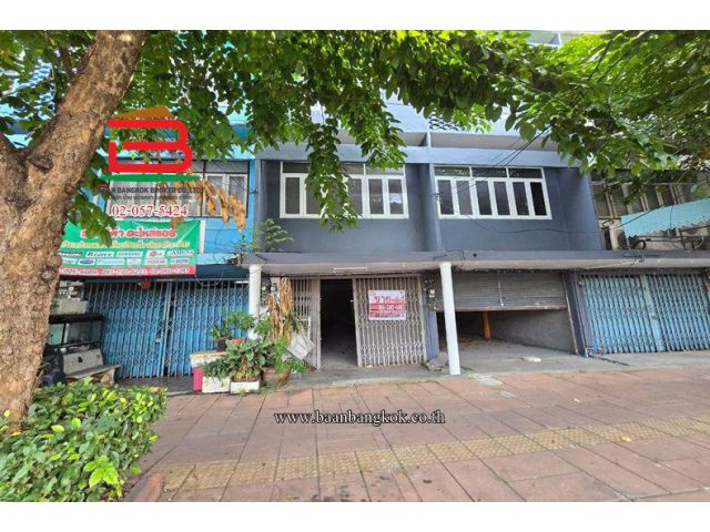 อาคารพาณิชย์ เนื้อที่ 28.9 ตรว. ใกล้วัดกลาง, ตลาดพระประแดง ถนนสุขสวัสดิ์ ตำบลบางพึ่ง อำเภอพระประแดง จังหวัดสมุทรปราการ