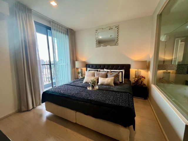 For rent Condo Rhythm Sukhumvit 44/1 Fully Furnished (S15-15858)