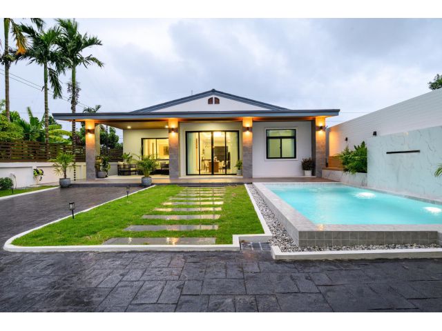 ขาย pool villa ถูกสุดสุด