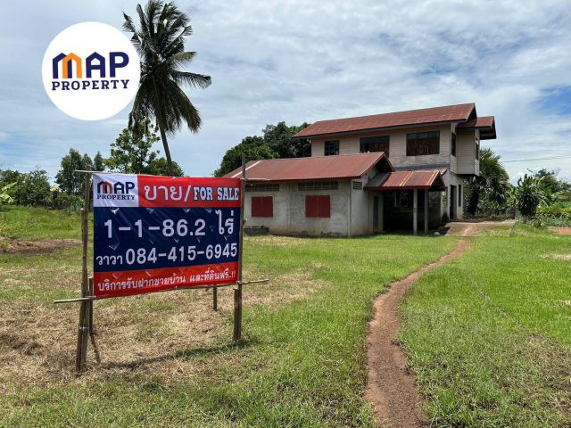 ขายบ้านพร้อมที่ดินผืนใหญ่สร้างแล้วเสร็จประมาณ 70% สามารถนำไปต่อเติม ตกแต่งตามที่ชอบได้ทันที