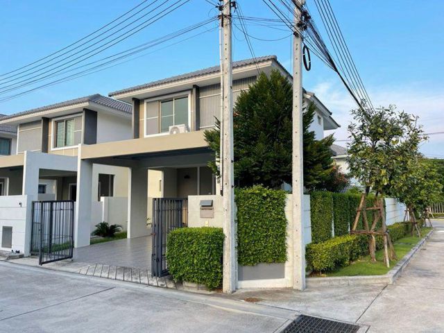 Life in the Garden, Ban Chang *** Corner House for Rent ***