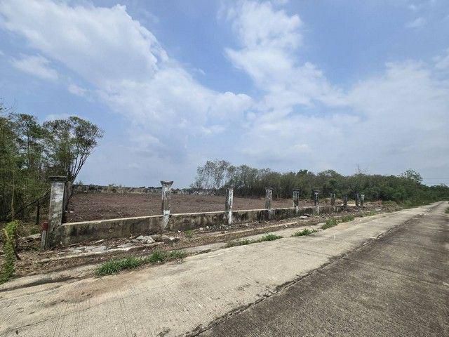 2382 ขาย ที่ดิน ที่ดิน กฤษฎานคร 25 กรุงเทพ มีนบุรี 3277500 บาท ใกล้กับ สนามกอล์ฟธานนท์