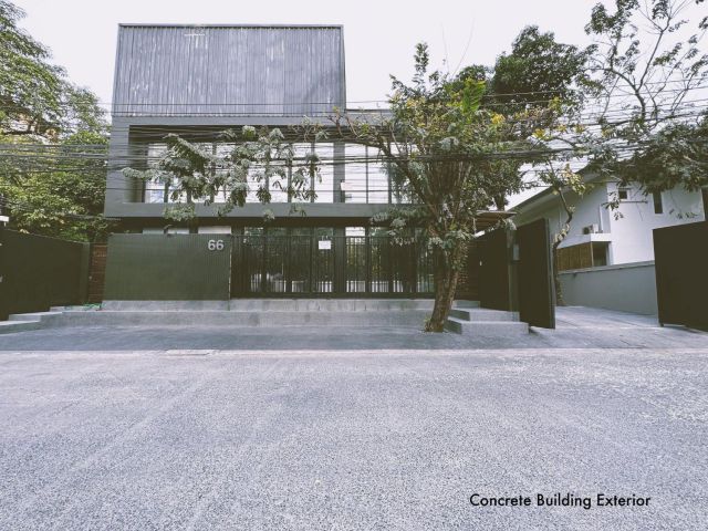 รัชดา 32 | ตรงข้ามศาลอาญา | For Rent Office • Home Office • Studio • Business • Residence บ้านเดี่ยว 2 หลัง