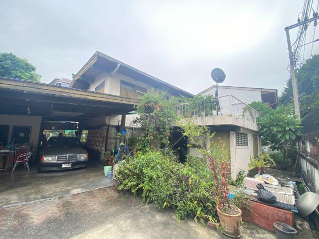 พระราม 6 – อารีย์สัมพันธ์ | ใกล้ BTS อารีย์ • BTS สนามเป้า | Land with Building for Sale ที่ดินพร้อมอาคาร | บรรยา