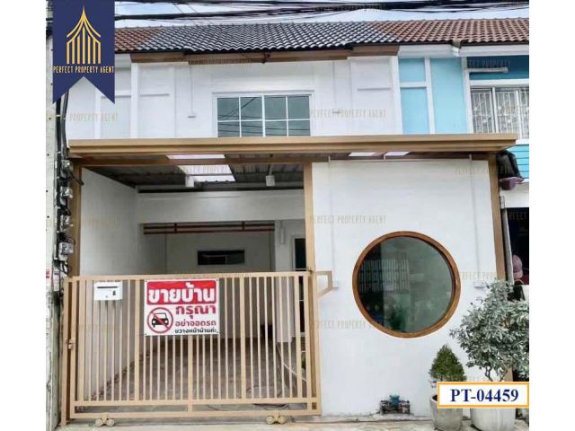 ขาย ทาวน์เฮ้าส์พฤกษา 45 บางบัวทอง ตกแต่งใหม่ราคาย่อมเยาว์