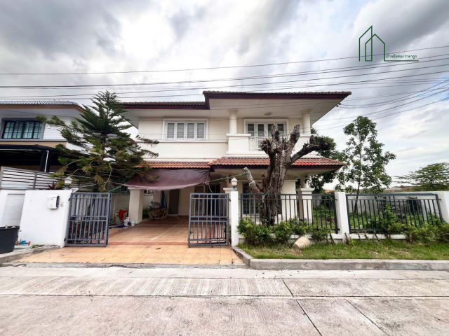 บ้านเดี่ยว 2 ชั้น โรยัลปาร์ควิลล์ สุวินทวงศ์ ทำเลดี หลังมุม