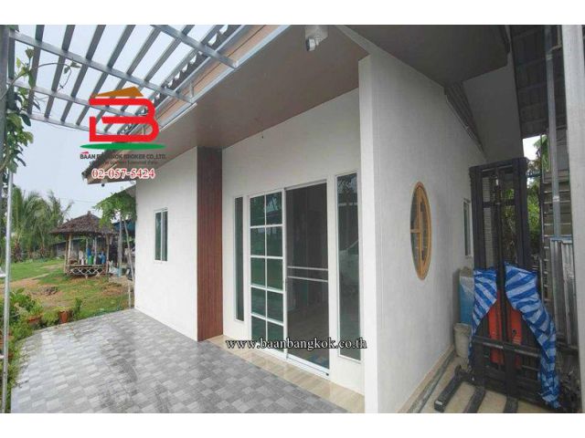 ที่ดินพร้อมบ้าน เนื้อที่ 8-1-44.5 ไร่ ใกล้ศูนย์วิจัยและพัฒนาการเกษตรปทุมธานี ถนนมอเตอร์เวย์ M81 สายบางใหญ่-กาญจนบุรี