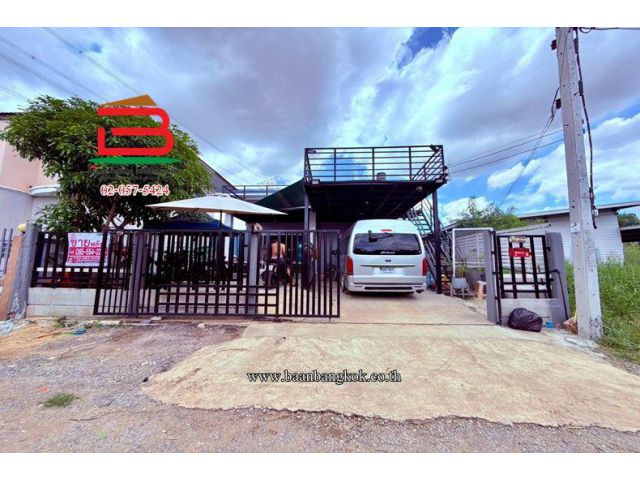 บ้านเดี่ยว ใกล้เทพสี่หูห้าตาองค์ใหญ่ เนื้อที่ 50 ตรว. ตำบลบางคูรัด อำเภอบางบัวทอง จังหวัดนนทบุรี