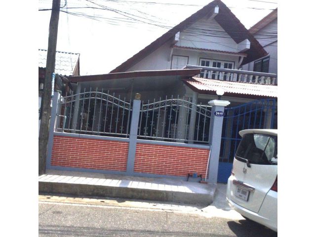 ขาย] บ้านเดี่ยว 2 ชั้น 50 ตร.ว. โซนสวนตูน เมืองสงขลา น้ำไม่ท่วม พร้อมอยู่ (งานไม้สักทั้งหลัง)