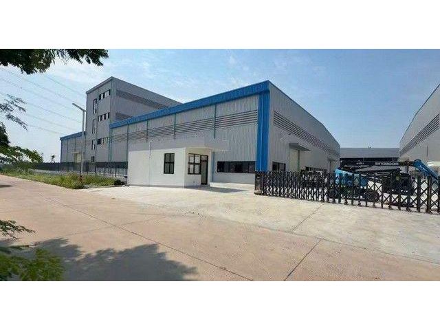 ให้เช่าโกดัง โรงงาน พื้นที่รวม 3,800 ตร.ม. พร้อมสำนักงาน ศรีราชา ชลบุรี