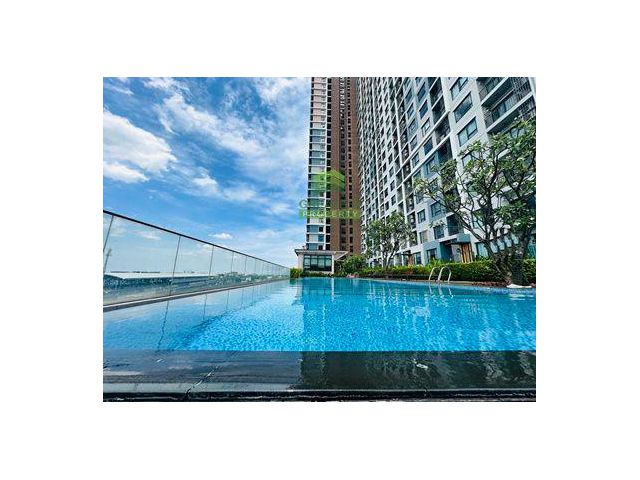 คอนโด Rich Park @ Triple Station คอนโดติดรถไฟฟ้า ใจกลางศรีนครินทร์ น่าอยู่ทุกวัน