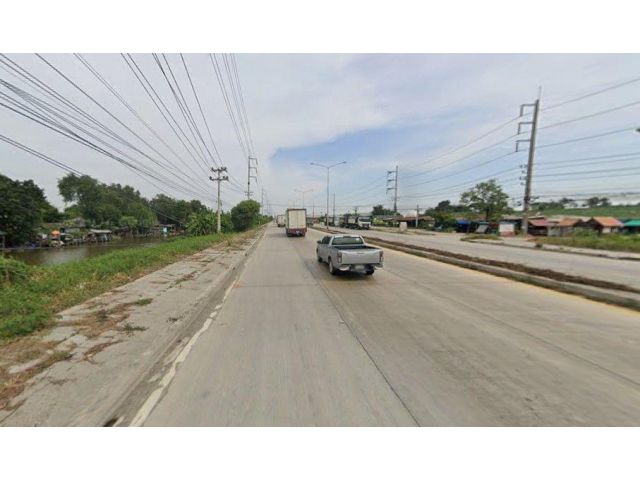 ขายที่ดินแปลงใหญ่ ถนนสุขุมวิท จ. ฉะเชิงเทรา เดินทางสะดวก ใช้ได้ 2 เส้นทาง ทั้งบางนาตราดและมอเตอร์เวย์