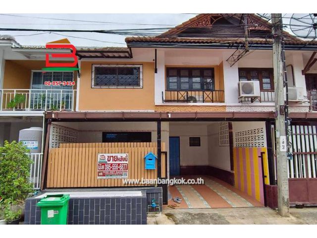 ทาวน์เฮาส์ หมู่บ้านพฤกษา 3 บางบัวทอง (ซอยวัดลาดปลาดุก) เนื้อที่ 18 ตรว. ใกล้เทศบาลบางคูรัด บางคูรัด บางบัวทอง นนทบุรี