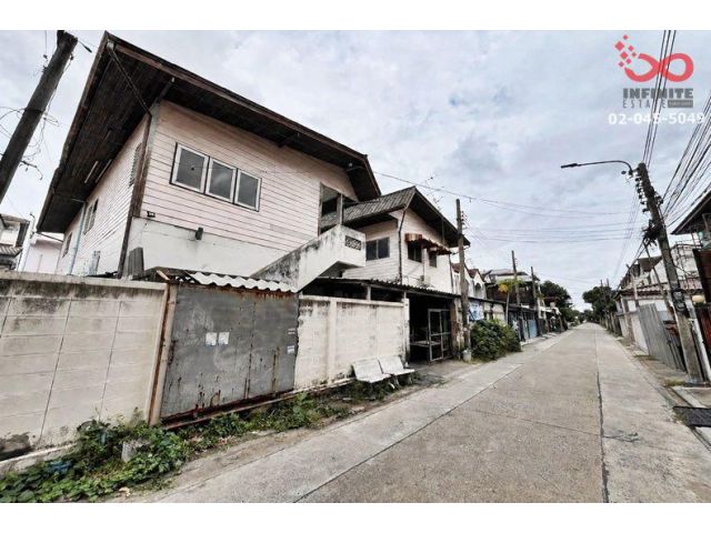 ขายที่ดินพร้อมห้องเช่า 99 ตร.ว. ซอยลาดพร้าว 110 ใกล้รถไฟฟ้า MRT สายสีเหลือง