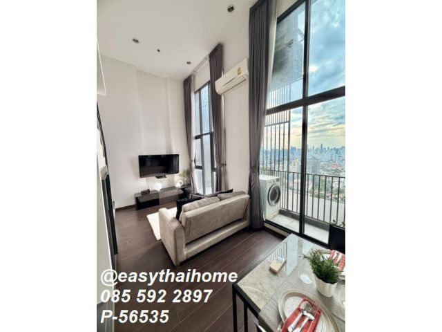 P-56535 ให้เช่าคอนโดหรู Duplex 1 ห้องนอน ราคาถูกพิเศษ C Ekkamai ชั้น 40 เฟอร์ครบ วิวเมืองสวยสุดอลังการ ใกล้ BTS เอกมัย!