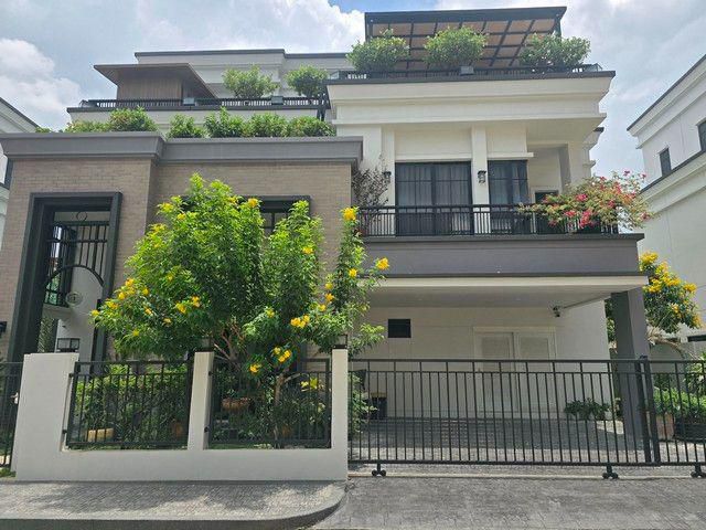 บ้านเดี่ยว3ชั้น สไตล์โมเดิร์นยูโรเปี้ยน 67ตรว. ถนน วงแหวน รามอินทรา ใกล้Fashion Islandแฟชั่นไอส์แลนด์