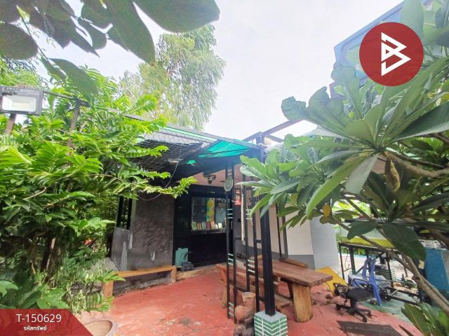 ขายบ้านเดี่ยวพร้อมที่ดิน เนื้อที่ 2 ไร่ 3 งาน 81.6 ตร.วา ไทรน้อย นนทบุรี