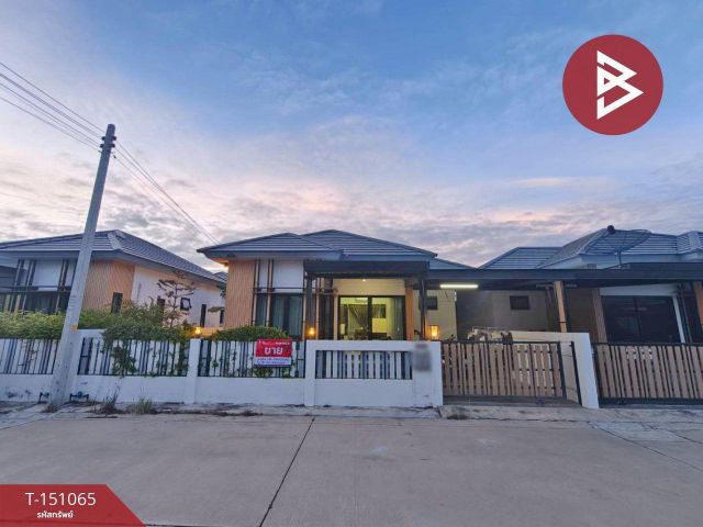 ขายบ้านแฝด หมู่บ้านวิลล่า โคโม่ (Villa Como) พานทอง ชลบุรี