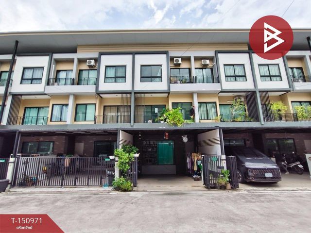 ขายทาวน์โฮม หมู่บ้านเดอะทริปเปิ้ล สุขุมวิท 113-ศรีนครินทร์ สมุทรปราการ