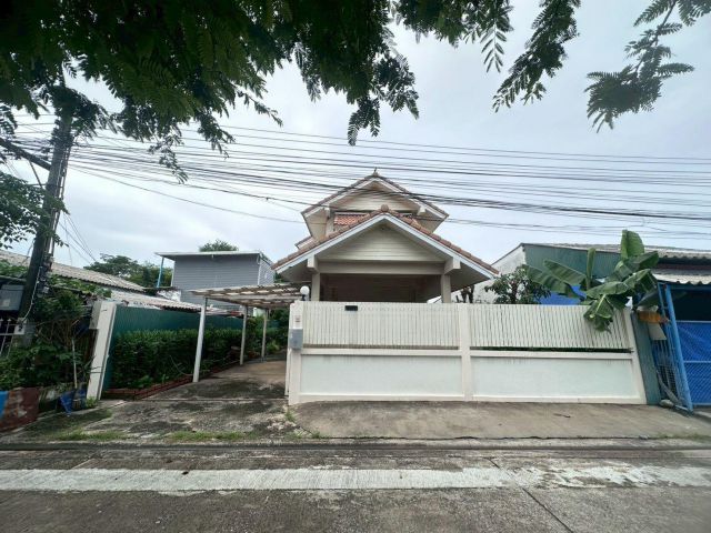 ขายบ้านเดี่ยว 2 ชั้น บางศรีเมือง นนทบุรี 54 ตร.ว. เฟอร์ครบ พร้อมอยู่ ใกล้สะพานพระราม 5