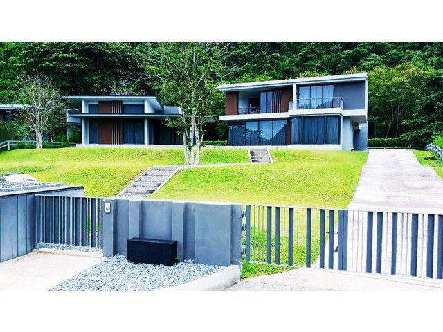 บ้านหรู วิวภูเขาโอบล้อม2หลังคู่ 1ไร่35ตรว.แสนสิริ 23องศา วิลล่า ปากช่อง เขาใหญ่ 086-301-6161