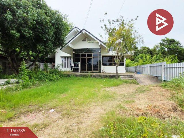 ขายบ้านเดี่ยวพร้อมที่ดิน เนื้อที่ 1 ไร่ 1 งาน 74.8 ตร.วา เพ ระยอง
