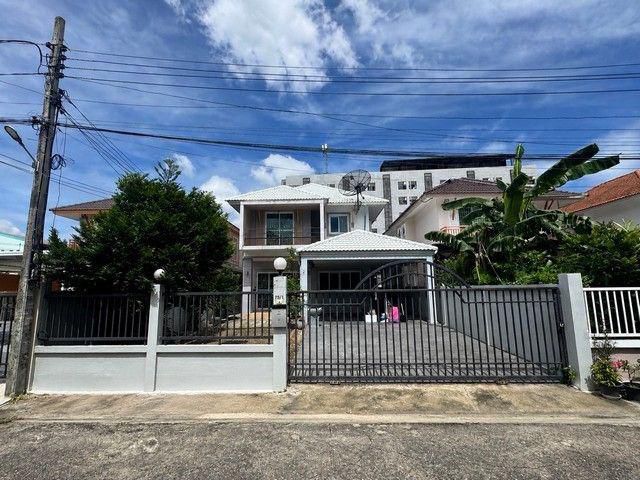 ให้เช่าบ้านเดี่ยว 2 ชั้น ซอยลาดพร้าว 41 แยก 6 เหมาะทำออฟฟิศหรือพักอาศัย ใกล้รถไฟฟ้าสถานีภาวนา