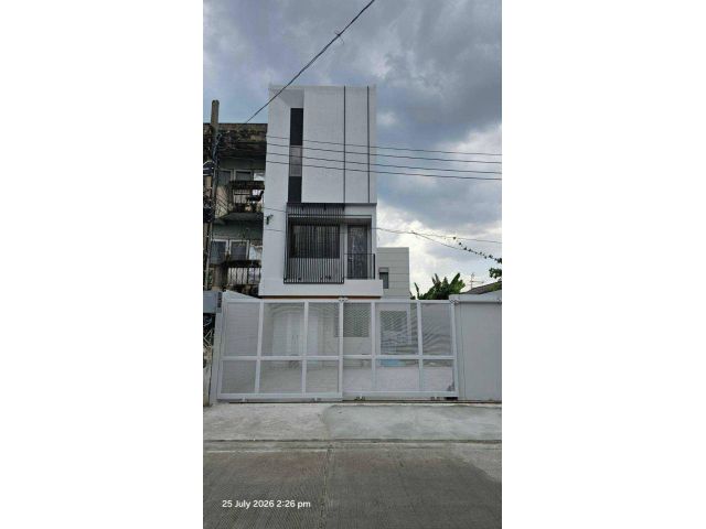 SFF189 **ขาย! ทาวน์โฮม 3 ชั้นหลังริม บางนา รัตนธานี | ซอยบางนา–ตราด 53